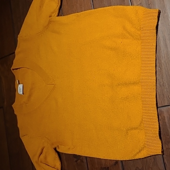 Jacqueline de Yong V-neck Sweater - Picture 3 of 7